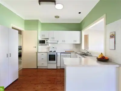 Fifth view of Homely house listing, 21 Jindalee Avenue, Kanahooka NSW