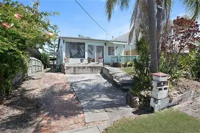 20 Bondi Avenue, Mermaid Beach QLD 4218