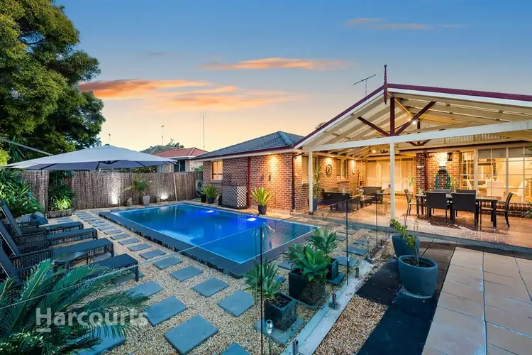 1 Cotton Grove, Stanhope Gardens NSW 2768