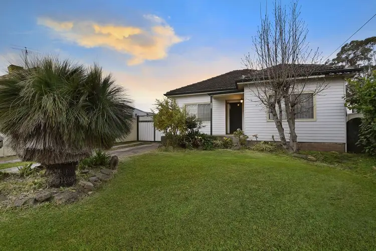 160 Broomfield Street, Cabramatta NSW 2166