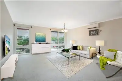 10 Red House Crescent, Mcgraths Hill NSW 2756