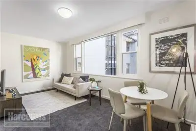 8/108 George Street, East Melbourne VIC 3002