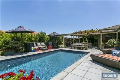 1 Apollo Drive, Hallett Cove SA 5158