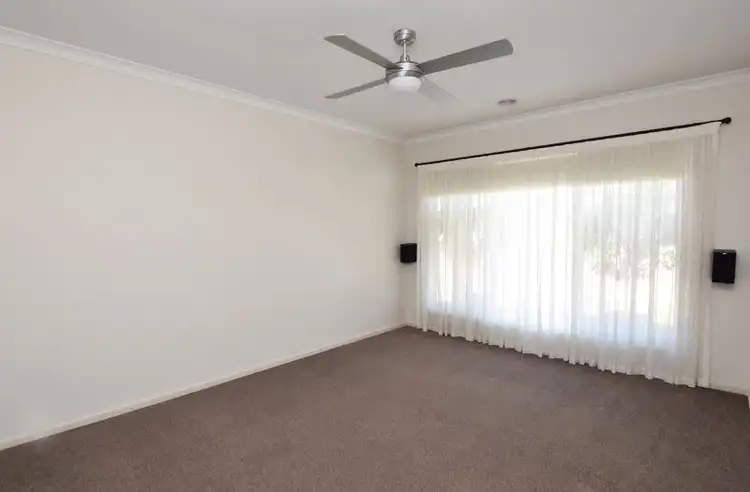 Fifth view of Homely house listing, 10 Nambrok Crescent, Wangaratta VIC 3677