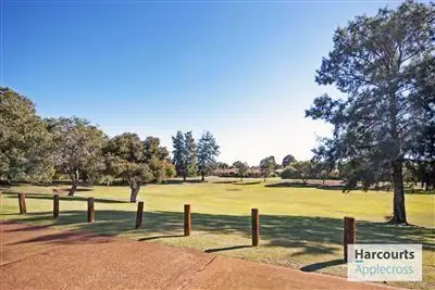 70 Calley Drive, Leeming WA 6149