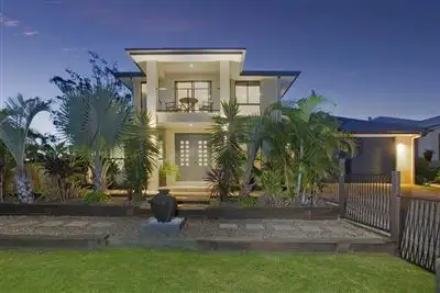 79 Rowland Avenue, Wakerley QLD 4154