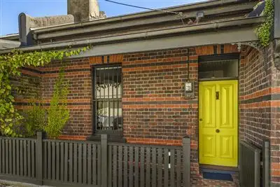 6 Robbs Parade, Northcote VIC 3070