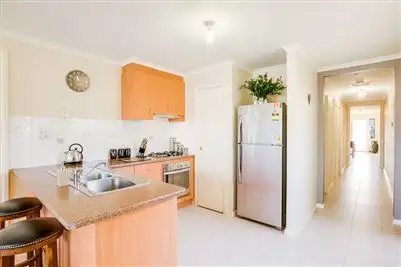 Fifth view of Homely unit listing, 1/9 Governor Close, Tarneit VIC 3029