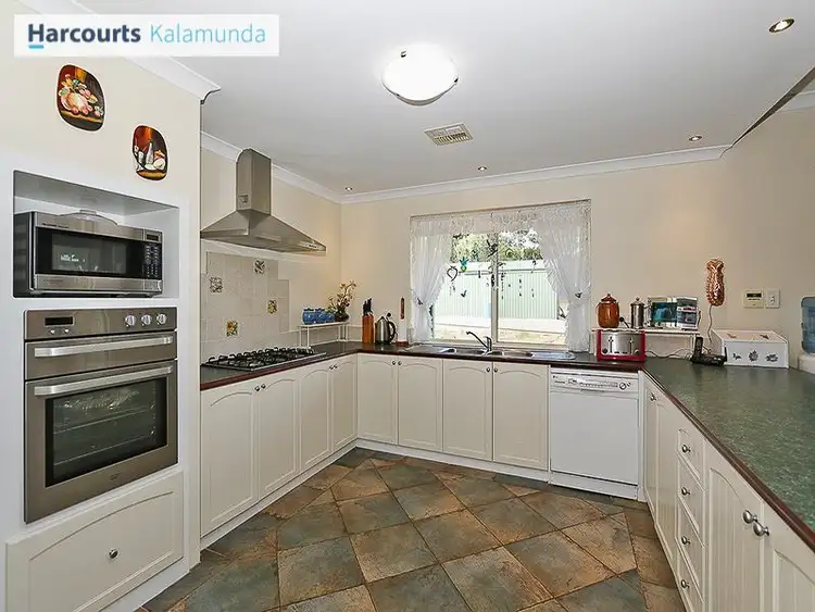 Seventh view of Homely house listing, 5 Canter Court, Orange Grove WA 6109