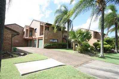 8/20 Dunlop Crt, Mermaid Waters QLD 4218