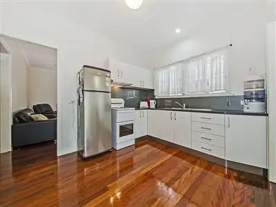 Fourth view of Homely house listing, 33 Illidge Street, Coorparoo QLD