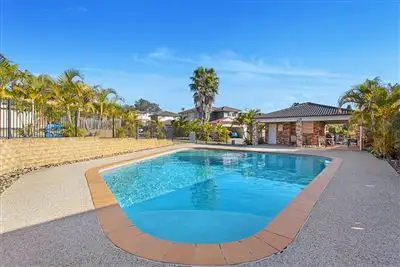 Second view of Homely townhouse listing, 15/100 Oakmont Avenue, Oxley QLD 4075