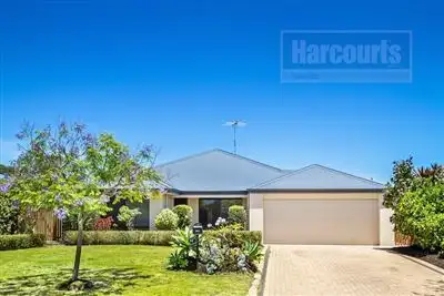 14 Beachfields Drive, Broadwater WA 6280
