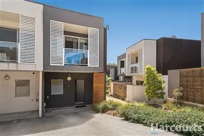 Main view of Homely house listing, 7 Poinsettia Court, Bundoora VIC 3083
