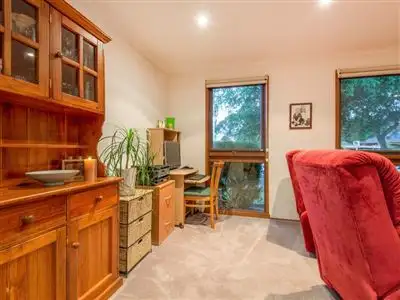 Sixth view of Homely house listing, 10 Montrose Avenue, Somerville VIC 3912