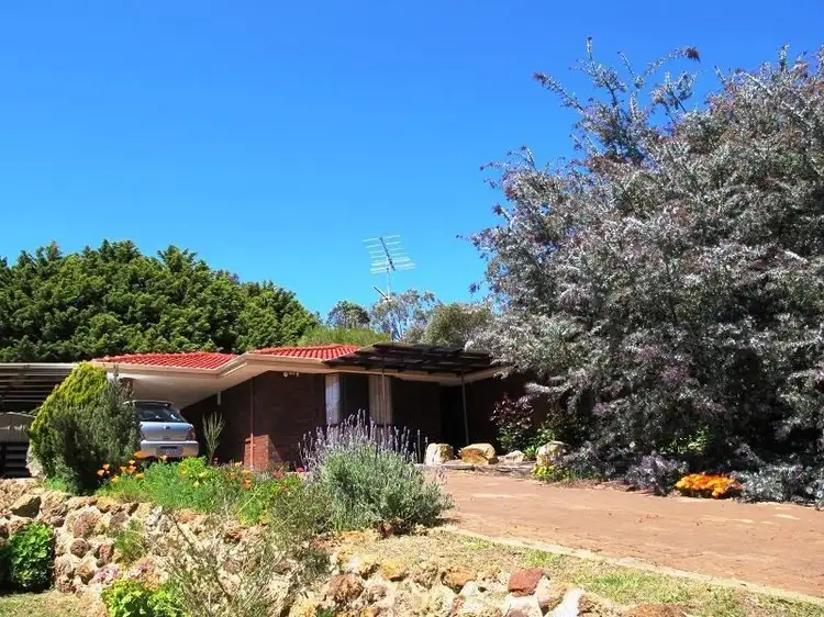 60 Williams St, Boyup Brook WA 6244