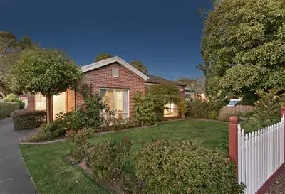 1/11 Montclair Avenue, Glen Waverley VIC 3150