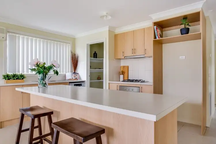 Fifth view of Homely house listing, 4 Eagleridge Promenade, Tarneit VIC 3029