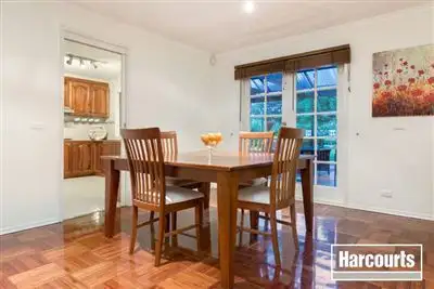 Fifth view of Homely house listing, 11 Tyntynder Close, Berwick VIC 3806