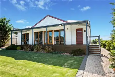 9 Boettcher Road, Middleton SA 5213