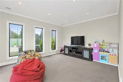 Sixth view of Homely house listing, 8 Pettett Close, Miners Rest VIC 3352