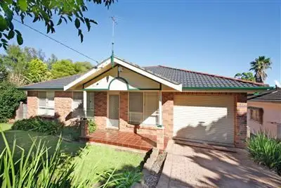 27C Sturt Street, Campbelltown NSW 2560