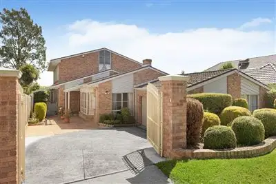 10 Cathies Lane, Wantirna South VIC 3152