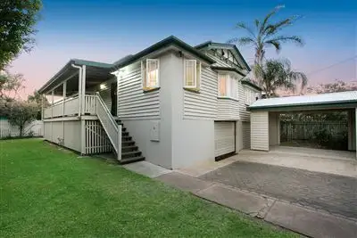 2 Harding Street, Hendra QLD 4011