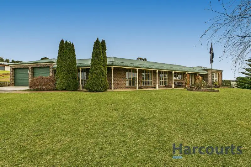 Main view of Homely house listing, 10 Kilfera Court, Warragul VIC 3820