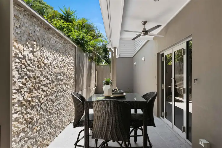 Fifth view of Homely townhouse listing, 2/42 Brown Street, Camp Hill QLD 4152