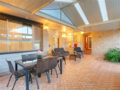 8 Jasper Road, Baulkham Hills NSW 2153