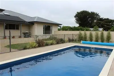 5A Lewis Street, Hamilton VIC 3300