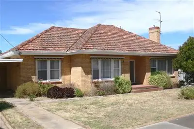 36 Rundell Street, Ararat VIC 3377