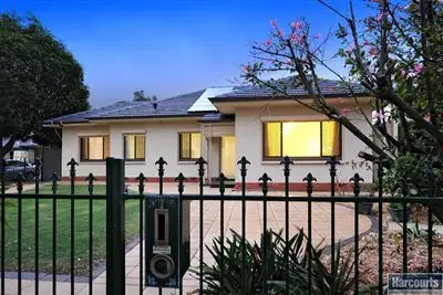 7 Oraston Avenue, Brighton SA 5048