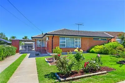 5 Marcian Street, Christie Downs SA 5164