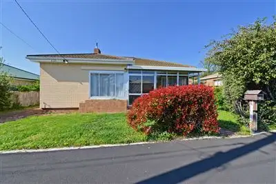 23 Philip Avenue, Montrose TAS 7010