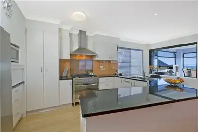 Third view of Homely house listing, 2 Akonna Street, Wynnum QLD 4178