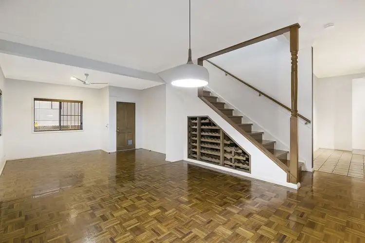 Sixth view of Homely unit listing, 1/24 Wambool Street, Bulimba QLD 4171