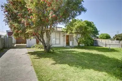 26 Warrawee Avenue, Norlane VIC 3214