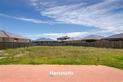 4 Woodstock Drive, Cranbourne North VIC 3977