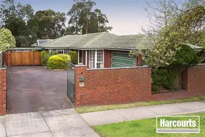 19 Mansfield Street, Berwick VIC 3806