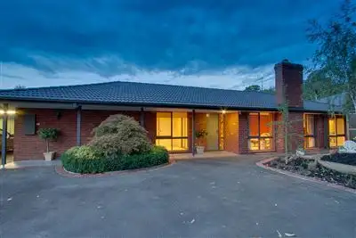 39 Augusta Road, The Basin VIC 3154