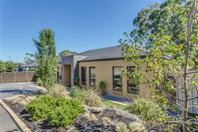 25 MacPherson Street, Clapham SA