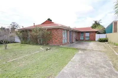 Main view of Homely house listing, 10 Vanessa Drive, Hampton Park VIC 3976