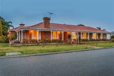 1 Green Vale Heights, Leeming WA 6149