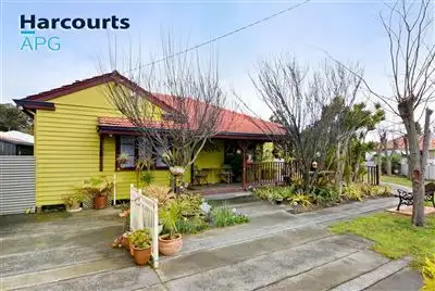 42 Mitchell Crescent, Carey Park WA 6230