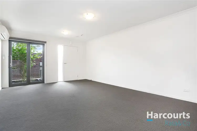 Sixth view of Homely apartment listing, 2/210 O'Herns Road, Epping VIC 3076