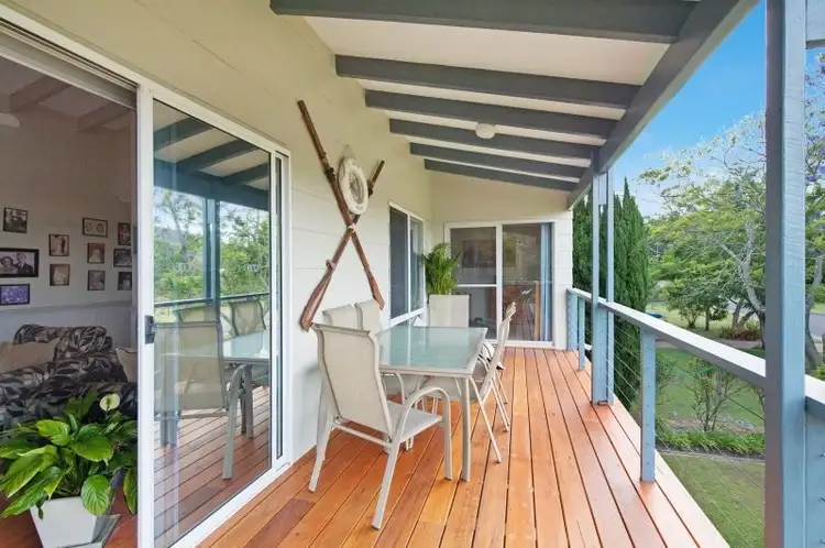 10 Garrad Way, Lake Conjola NSW 2539