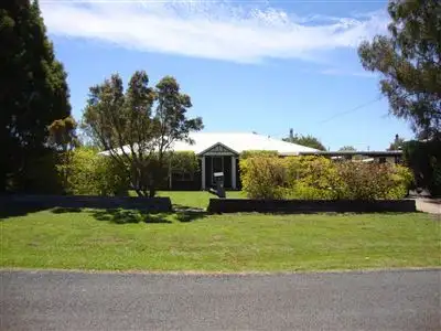 9 Station Street, Wyreema QLD 4352