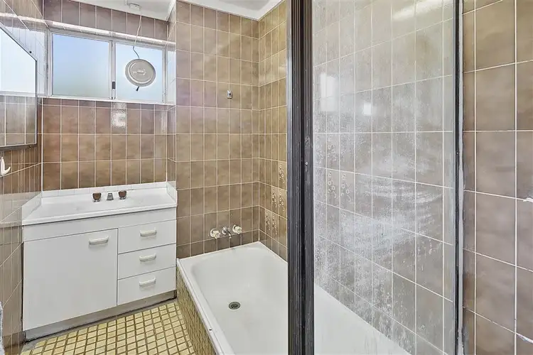 Second view of Homely apartment listing, 8/10 Stirrat Street, Coorparoo QLD 4151